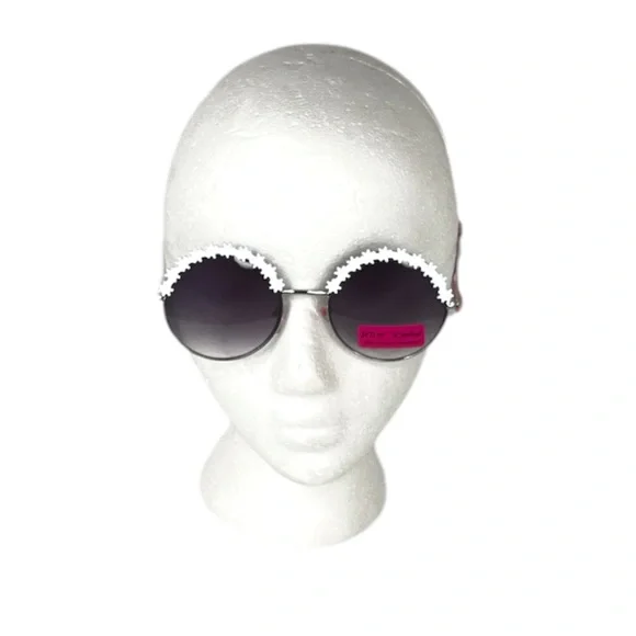 Betsey Johnson | Accessories | Betsey Johnson Flower Child  display picture 1